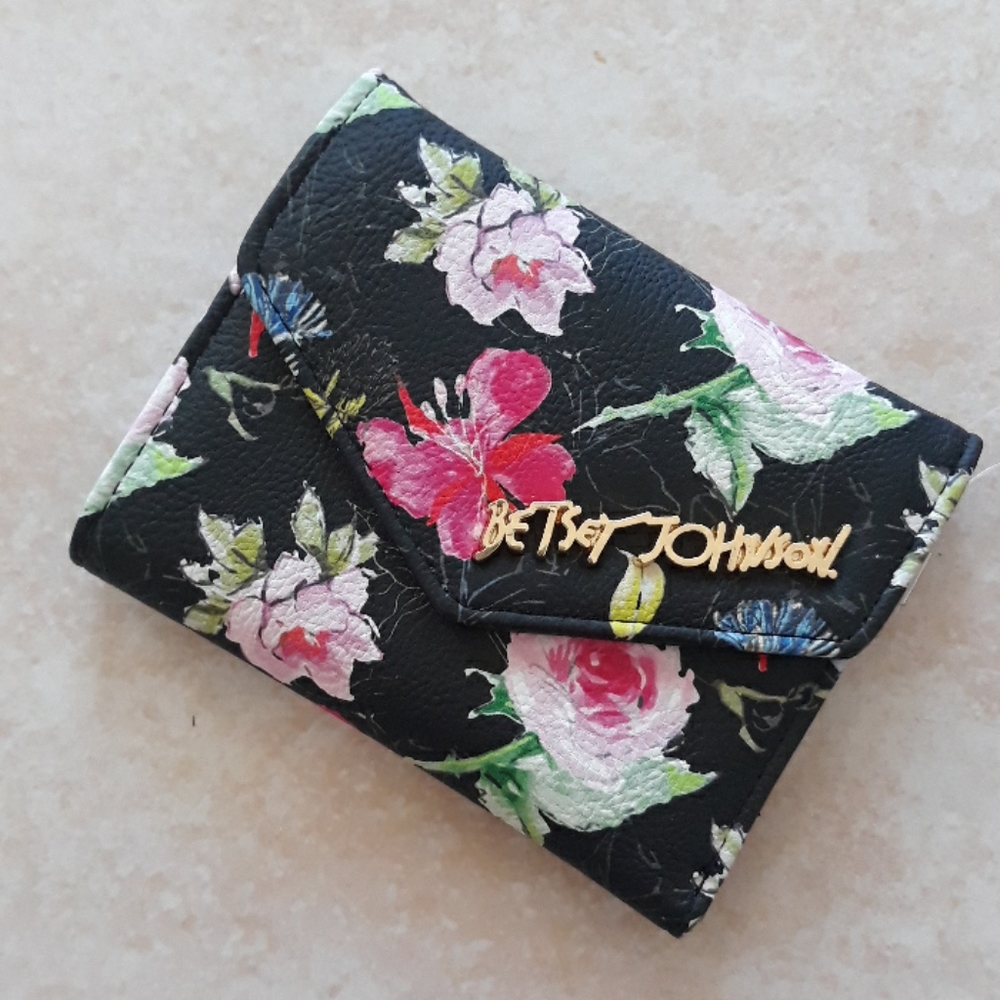3x*Host Pick*Betsey Johnson adorable wallet - Picture 4 of 16